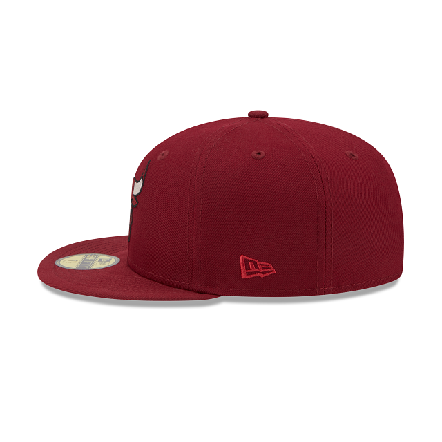 Chicago Bulls NBA Twilight Fantasy 59FIFTY Cerrada vino