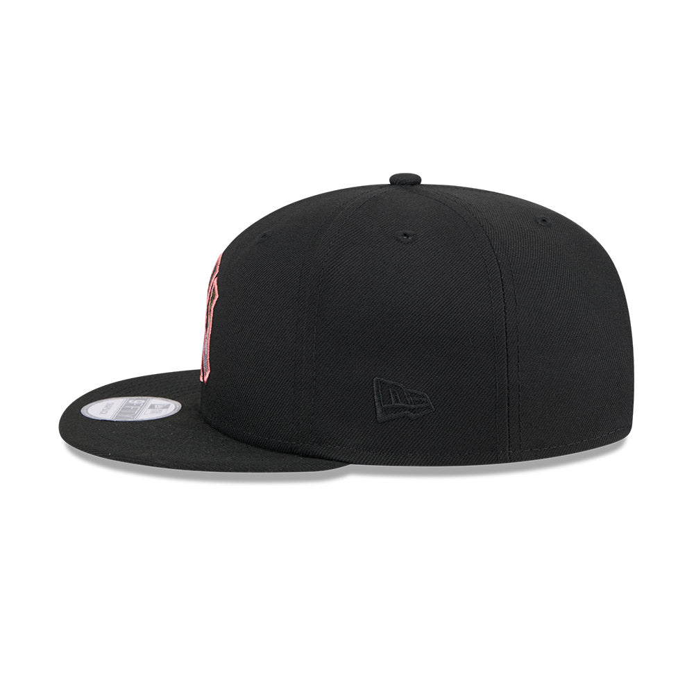 New York Yankees MLB Animal Fill 9FIFTY Snapback