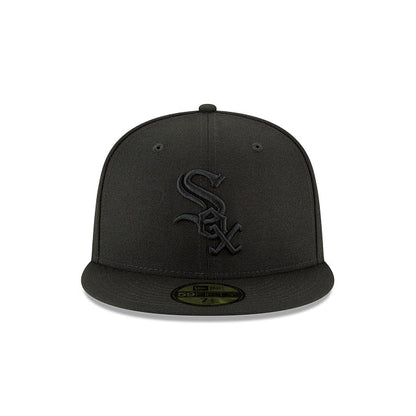 Chicago White Sox Black On Black 59FIFTY Cerrada - SMART ZONE