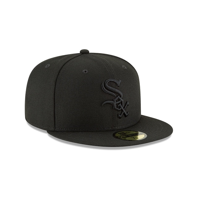 Chicago White Sox Black On Black 59FIFTY Cerrada - SMART ZONE