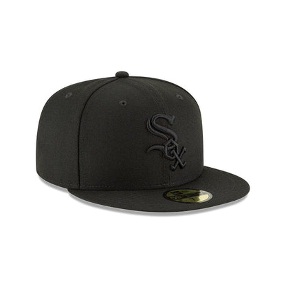 Chicago White Sox Black On Black 59FIFTY Cerrada - SMART ZONE